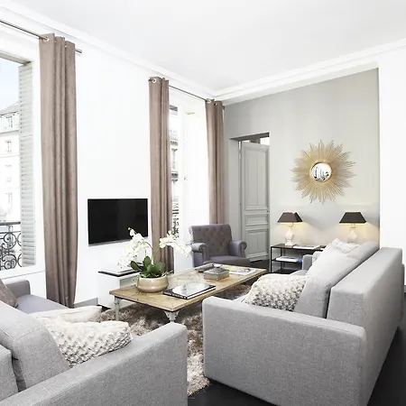 Livinparis - Luxury 3 Bedrooms Le Louvre I Appartement Parijs