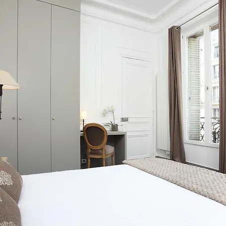 Livinparis - Luxury 3 Bedrooms Le Louvre I Parijs