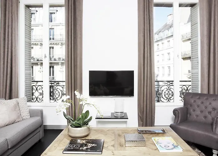 Livinparis - Luxury 3 Bedrooms Le Louvre I Appartamento