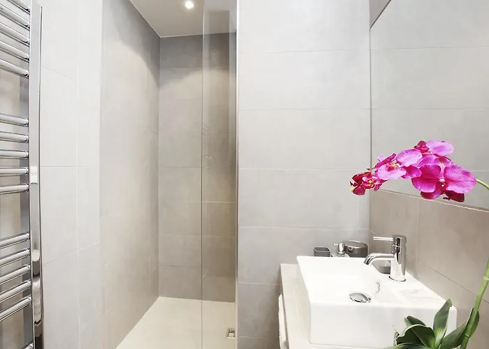 Livinparis - Luxury 3 Bedrooms Le Louvre I Parigi