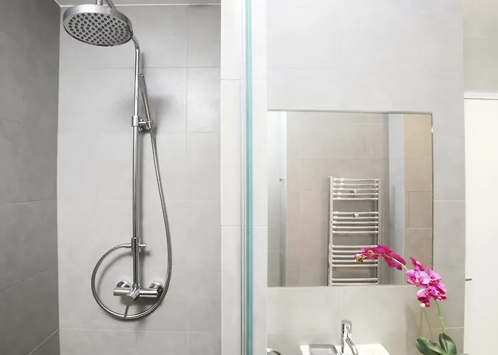 Appartamento Livinparis - Luxury 3 Bedrooms Le Louvre I