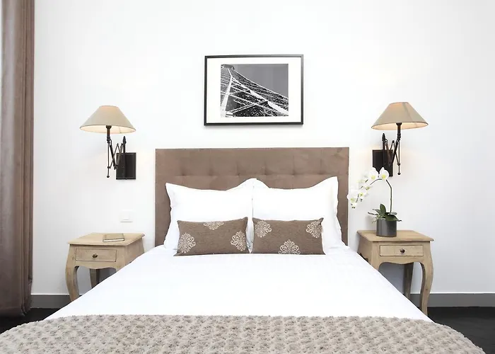 Livinparis - Luxury 3 Bedrooms Le Louvre I * Parigi